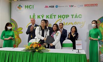 HCI Việt Nam ký kết hợp tác giáo dục với các đối tác chiến lược