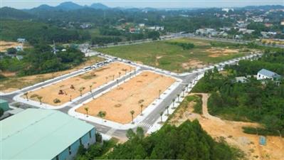 Hết thời sốt nóng, đất nền ven Hà Nội đấu giá chỉ bằng giá khởi điểm
