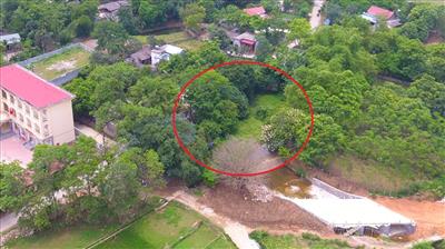 Hòa Bình: Thu hồi sổ đỏ vụ 1.000m2 đất công ích bị "phù phép" thành đất tư