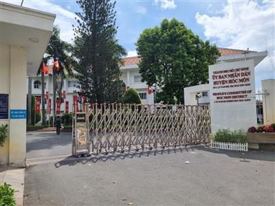 Hóc Môn: Cần làm rõ trách nhiệm người đứng đầu địa phương tại khu đất có Hố sâu nguy hiểm