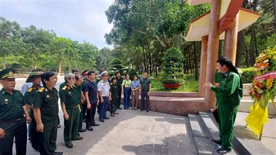Hội cựu chiến binh Bộ TN&MT hành trình về nguồn tại Khu di tích lịch sử Kim Liên và Ngã ba Đồng Lộc