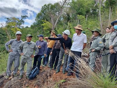 Khai phá tài nguyên khoáng sản làm giàu đất nước
