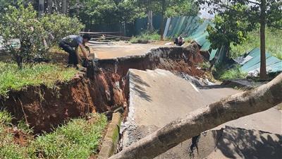 Khảo sát một số khu vực sạt trượt ở Đắk Nông