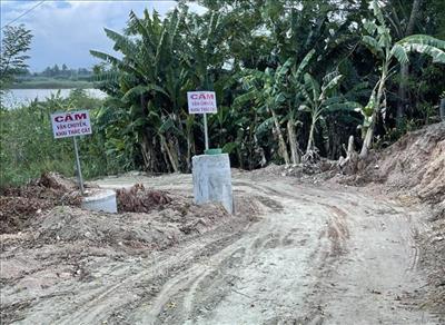 Kiểm tra, xử lý nghiêm khai thác cát trái phép trên sông Trà Khúc