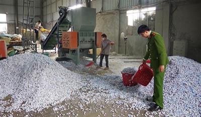 Một doanh nghiệp ở Kim Thành có dấu hiệu vi phạm môi trường