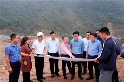 Bài 2: Quản lý, sử dụng hiệu quả nguồn lực từ đất đai, tài nguyên đáp ứng yêu cầu phát triển