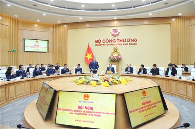 Năm 2025 tiếp tục ưu tiên nhiệm vụ chống hàng giả trên thương mại điện tử