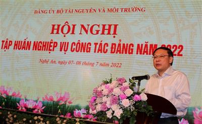 Nâng cao nghiệp vụ, năng lực lãnh đạo cho các cấp ủy Đảng