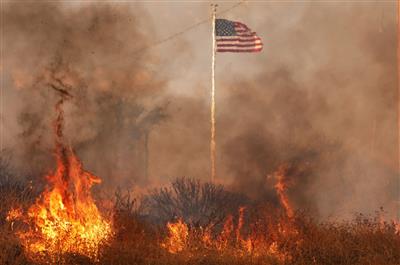 Nắng nóng kỷ lục ở Mỹ, châu Âu: Nhiệt độ ở California dự báo lên 54 độ C