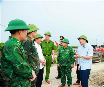Nghệ An: Chủ động ứng phó bão số 5, cấm tàu thuyền ra khơi