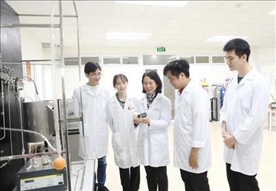 Nhà khoa học nữ mong muốn sáng chế đến gần hơn với xã hội