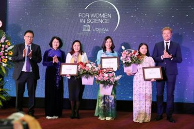 Nhận đơn đề cử ứng viên là nhà khoa học trong các lĩnh vực Khoa học Vật lý, Toán học và Khoa học máy tính