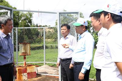 Nỗ lực vượt khó để hoàn thành nhiệm vụ với biển khơi