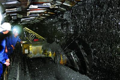 Phân cấp quản lý tài nguyên khoáng sản: Kinh nghiệm thế giới và bài học tham khảo đối với Việt Nam