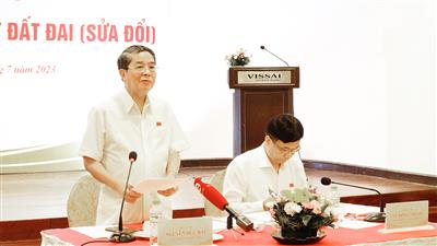 Phó Chủ tịch Quốc hội Nguyễn Đức Hải dự Hội thảo lấy ý kiến về dự thảo Luật Đất đai (sửa đổi)