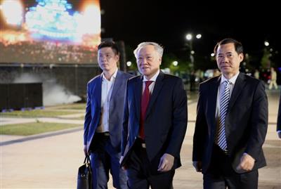 Phó Thủ tướng Thường trực Chính phủ Nguyễn Hòa Bình dự Festival Hoa Đà Lạt