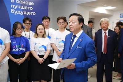 Phó Thủ tướng Trần Hồng Hà thăm Viện Khai thác mỏ (Nga)