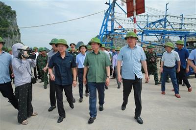 Phó Thủ tướng Trần Hồng Hà thị sát, kiểm tra việc phòng chống bão số 3 tại Quảng Ninh và Hải Phòng