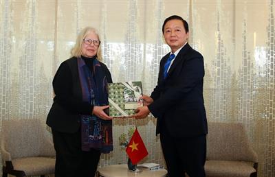 Phó Thủ tướng Trần Hồng Hà tiếp Chủ tịch Hội Hữu nghị Thụy Sĩ-Việt Nam