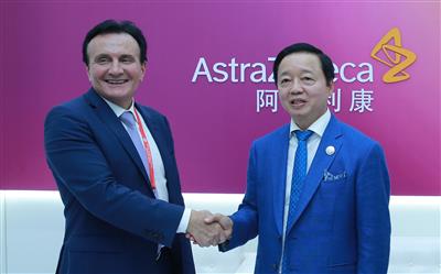 Phó Thủ tướng Trần Hồng Hà tiếp lãnh đạo một số tập đoàn quốc tế