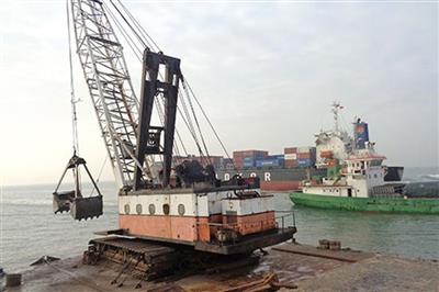 Quy định mới về hoạt động nạo vét trong vùng nước cảng biển, vùng nước đường thủy nội địa