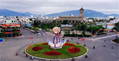 Quy hoạch Nha Trang là trung tâm kinh tế, khoa học kỹ thuật, giáo dục đào tạo và y tế của vùng duyên hải Nam Trung bộ và Tây Nguyên