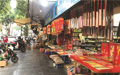 Rục rịch lịch Tết