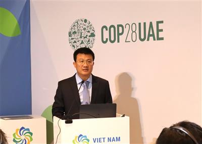 Sự kiện bên lề COP28: Việt Nam chia sẻ tiến độ tiến độ xây dựng chính sách giảm phát thải