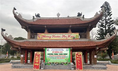 Tạp chí Tài nguyên và Môi trường trồng cây chương trình "Chùa xanh" ở chùa Quỳnh Lâm, Quảng Ninh