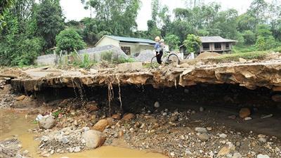 Thách thức trong dự báo sạt lở đất, đá