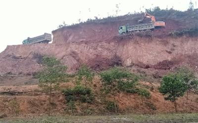 Thái Nguyên đóng cửa mỏ đất khai thác “bát nháo”