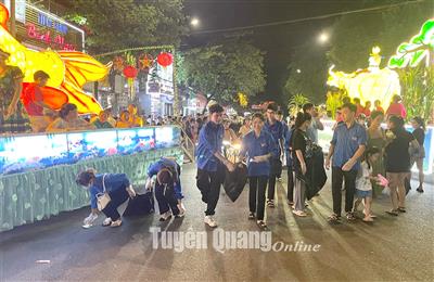 Thành đoàn Tuyên Quang ra quân bảo vệ môi trường