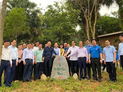 Thanh niên ngành Tài nguyên và Môi trường hành động vì “lời hứa khí hậu”