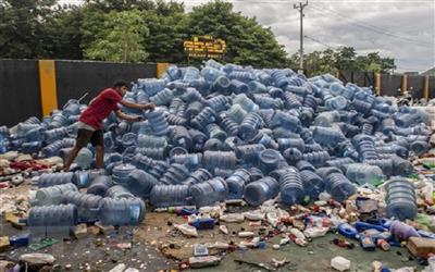 Thế giới kêu gọi sản xuất, tiêu dùng nhựa phải có trách nhiệm