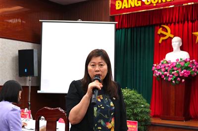 Thứ trưởng Nguyễn Thị Phương Hoa làm việc với Trường Đại học TN&MT TP.HCM