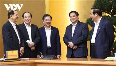 Thủ tướng làm việc với Ban Thường vụ Trung ương Hội Người cao tuổi Việt Nam