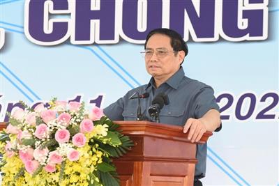 Thủ tướng Phạm Minh Chính dự Lễ phát động Phong trào thi đua đẩy mạnh phát triển kết cấu hạ tầng, chống lãng phí