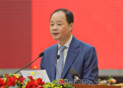 Thủ tướng Phạm Minh Chính dự Lễ tiếp nhận ủng hộ Chương trình Xoá nhà tạm tại Lâm Đồng