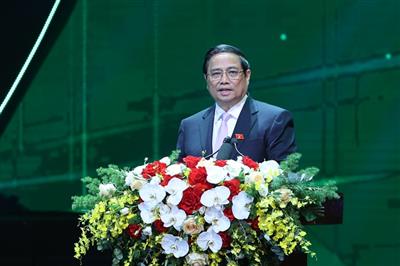 Thủ tướng: Tập trung tháo gỡ điểm nghẽn thể chế, kiên quyết, kiên trì, dứt khoát xóa bỏ cơ chế 'xin - cho', sách nhiễu