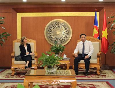 Tìm sáng kiến giúp lưu vực sông Mekong chuyển đổi năng lượng