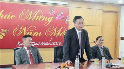Tổng cục Quản lý đất đai gặp mặt, chúc Tết cán bộ hưu trí