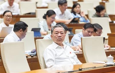 Trình Quốc hội điều chỉnh thời điểm hiệu lực đối với Luật Đất đai từ ngày 1-8