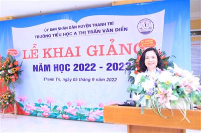 Trường tiểu học A thị trấn Văn Điển: Thầy và trò phấn khởi bước vào năm học mới