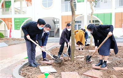 Tưng bừng ''Tết trồng cây đời đời nhớ ơn Bác Hồ''