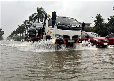 Ứng phó với mưa lớn: Quảng Trị chủ động di dời người dân vùng ngập lụt, lũ quét và sạt lở đất