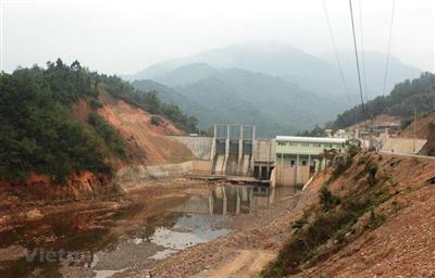Vi phạm về dòng chảy tối thiểu, 3 thủy điện bị phạt 825 triệu đồng