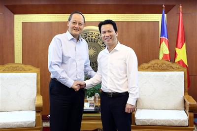 Việt Nam - Singapore: Thúc đẩy hợp tác phát triển năng lượng tái tạo