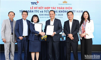Vietnam Airlines và TTC hợp tác phát triển hoạt động kinh doanh