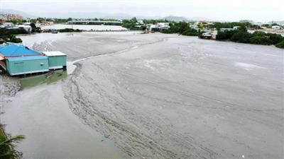 Vụ bãi bùn thải "vây hãm" khúc sông: Buộc 2 doanh nghiệp khắc phục, trả lại sinh thái