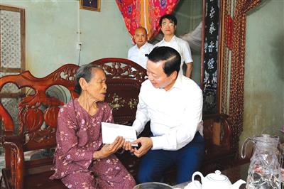 Xuân của Mẹ